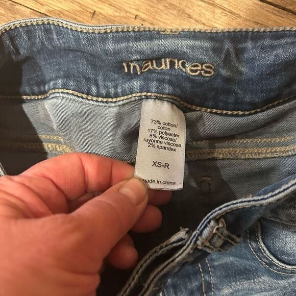 Maurices jeans skinny distressed holes size XS-R - Picture 4 of 8